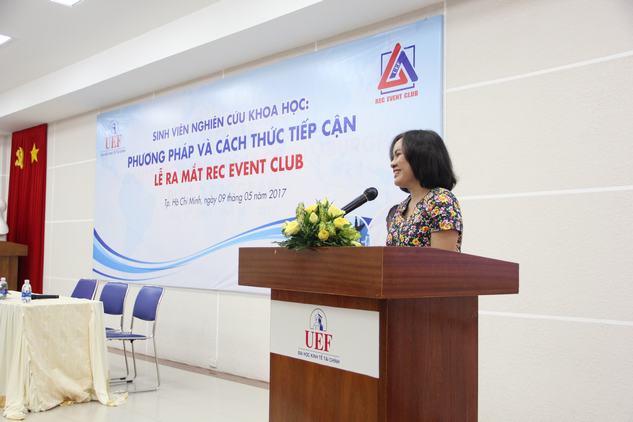 “Tiếp lửa” cho phong trào nghiên cứu khoa học sinh viên tại UEF