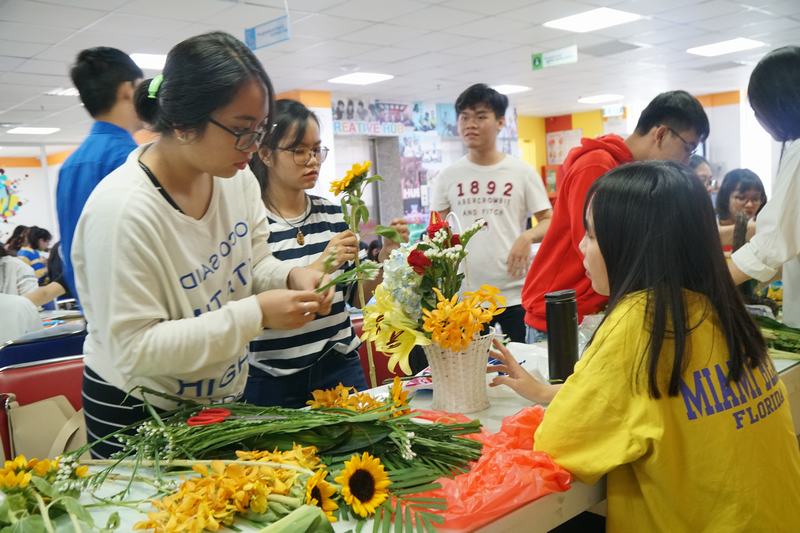 làm thiệp, cắm hoa 3