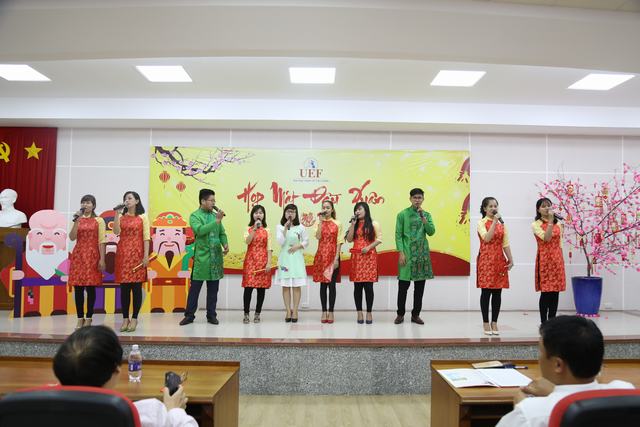 họp mặt tân niên 2017 UEF 1