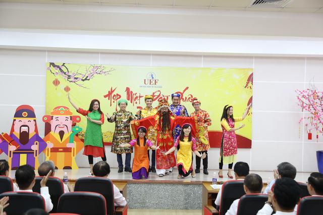 họp mặt tân niên 2017 UEF 3