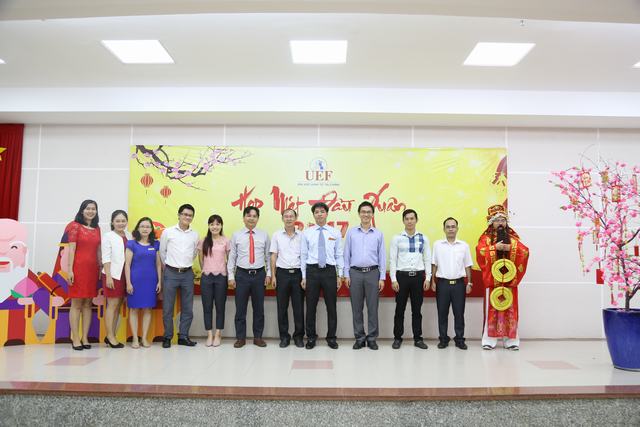 họp mặt tân niên 2017 UEF 1 8