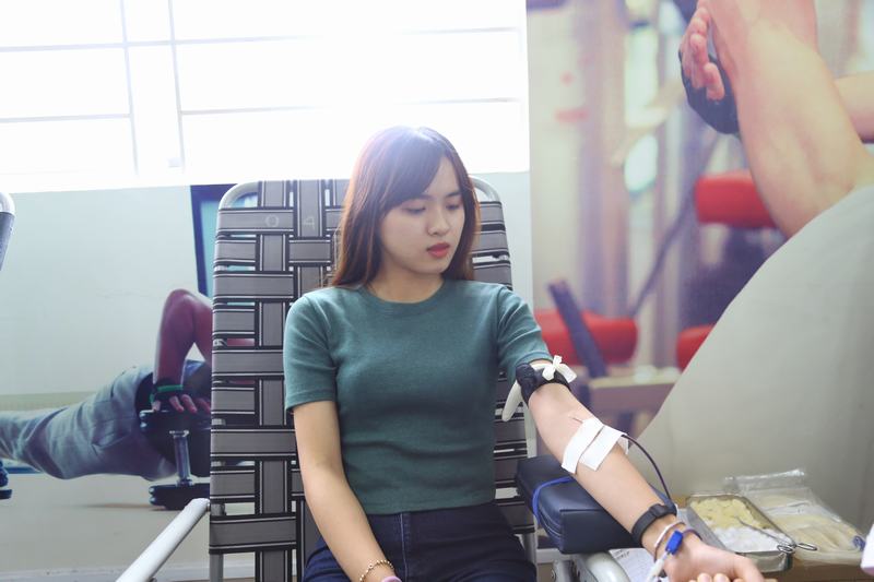  “Give blood and Save a life”: Ấm áp ngày Hội hiến máu tình nguyện 2017