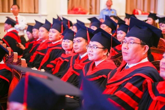 Lễ tốt nghiệp UEF 2017