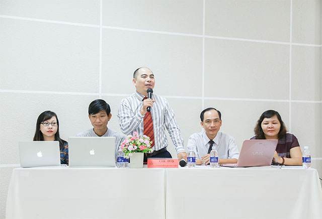 Thầy Nguyễn Quang Tiến – Trưởng Khoa Ngoại ngữ phân tích cặn kẽ các phương pháp học tiếng Anh từ cổ điển đến hiện đại