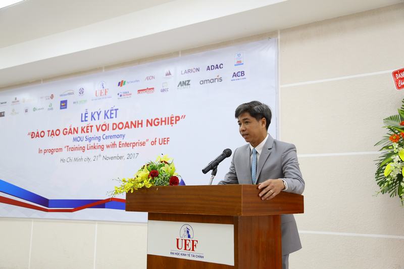 Ký kết doanh nghiệp UEF 2