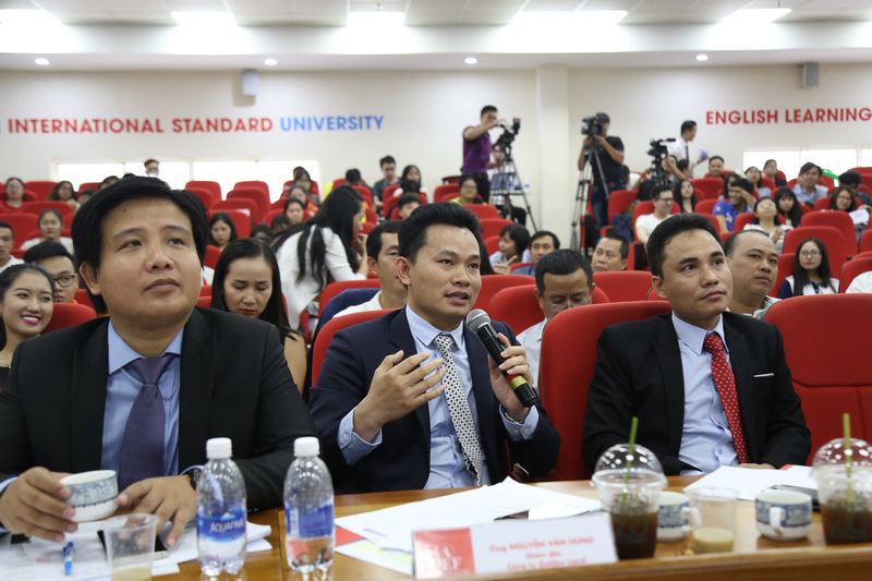 Chung kết cuộc thi Business Ideas 3