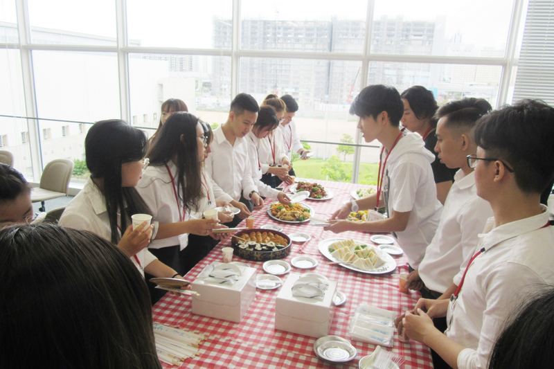 Kobe chào đón UEF 3