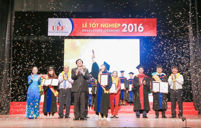 Lễ tốt nghiệp 2017