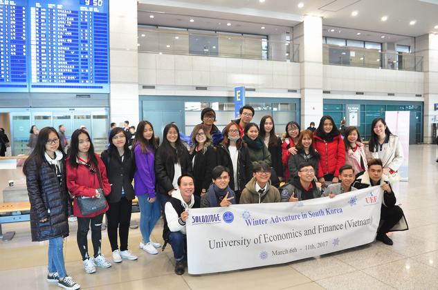 Hành trình học tập tại Hàn Quốc của sinh viên UEF trong ngày đầu tiên